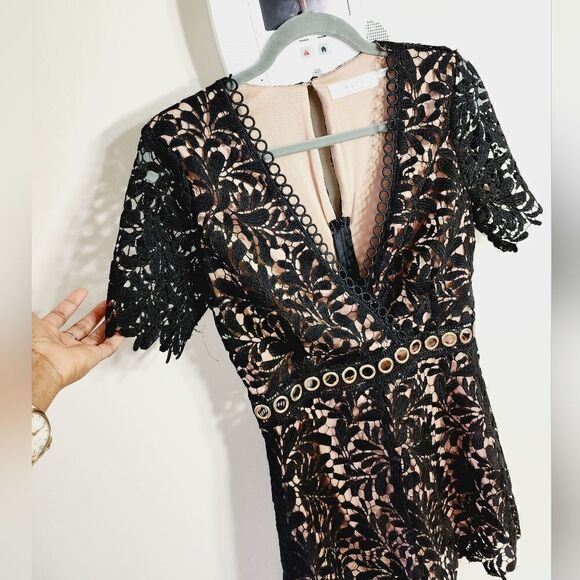 ASTR - Picture 4 of 12